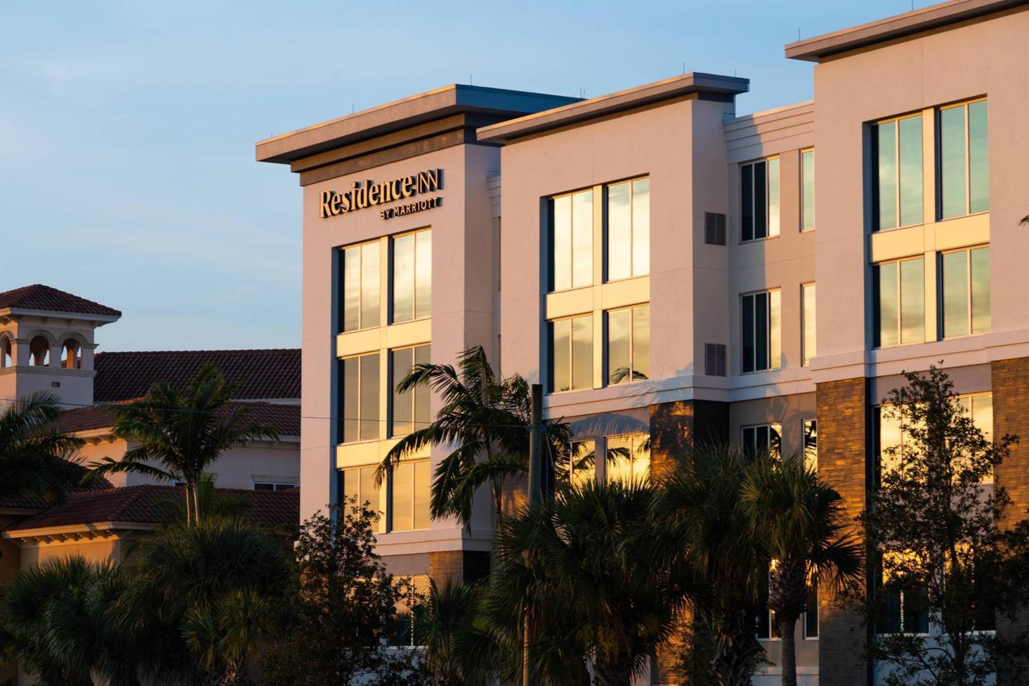 Residence Inn Palm Beach Gardens Exterior photo